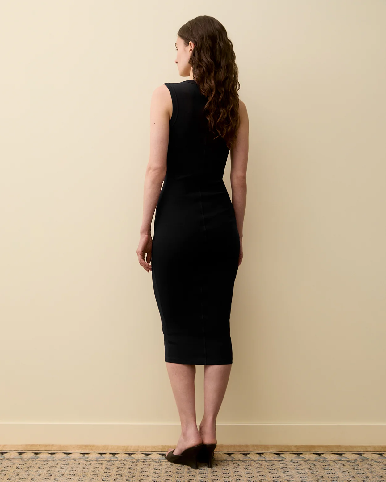 DEWI MIDI DRESS | Black - Image 3