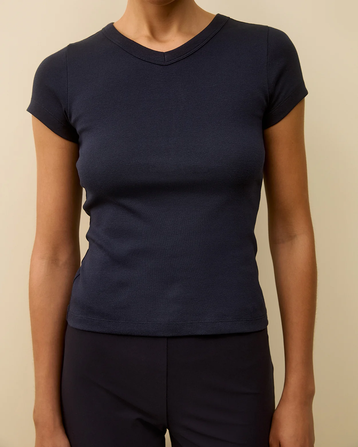 JILL BABY TEE | Navy - Image 4